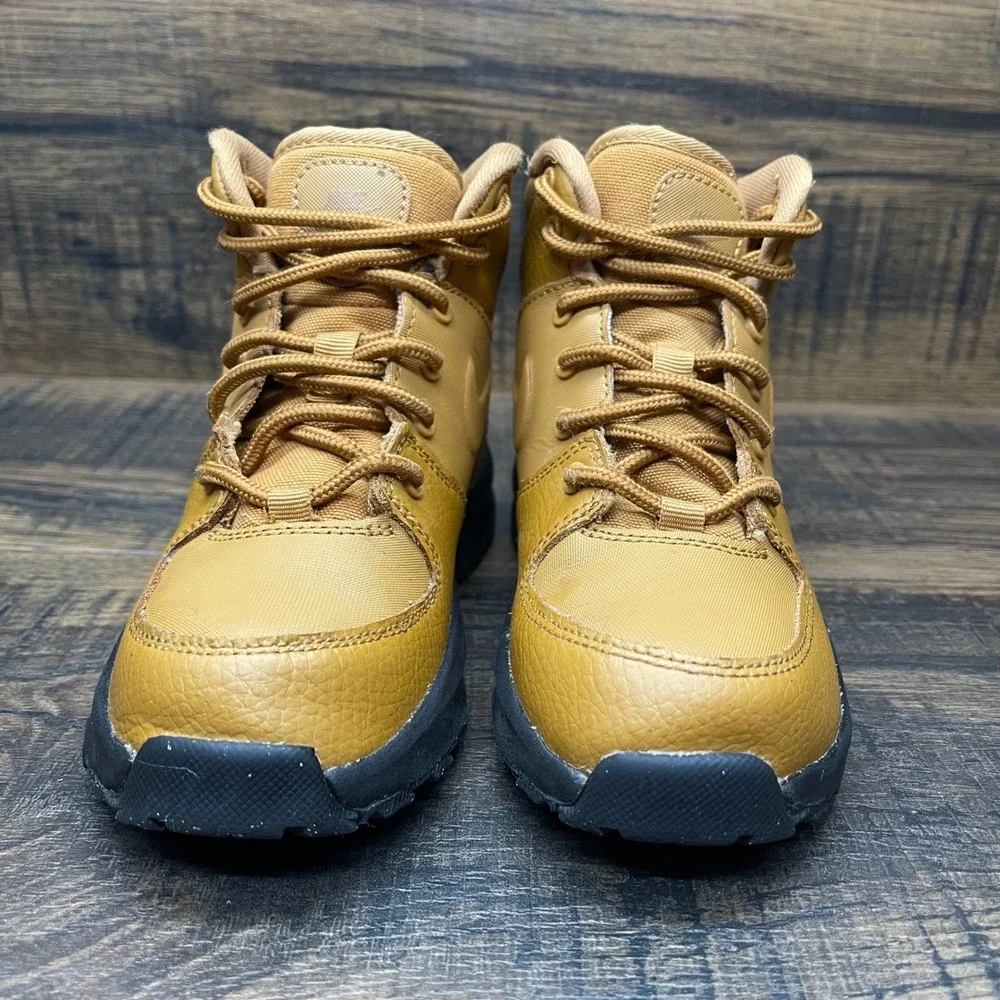 Nike Manoa‎ LTR Boots Wheat Brown Kids Size 12C Lace Up Hiking Casual BQ5373-700